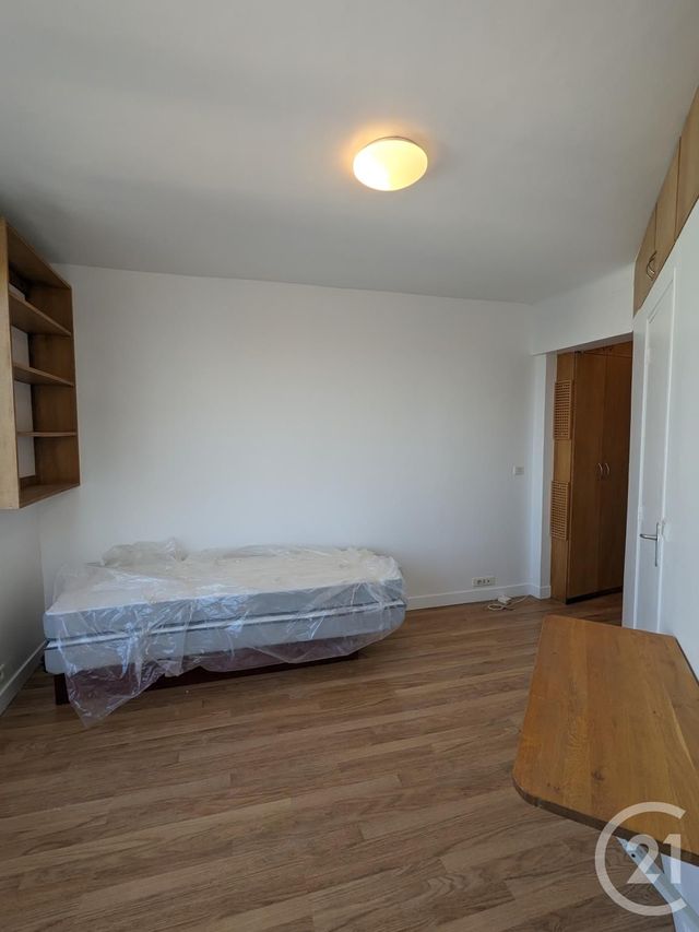 Appartement F1 à louer - 1 pièce - 14,75 m2 - Paris - 75011 - ILE-DE-FRANCE