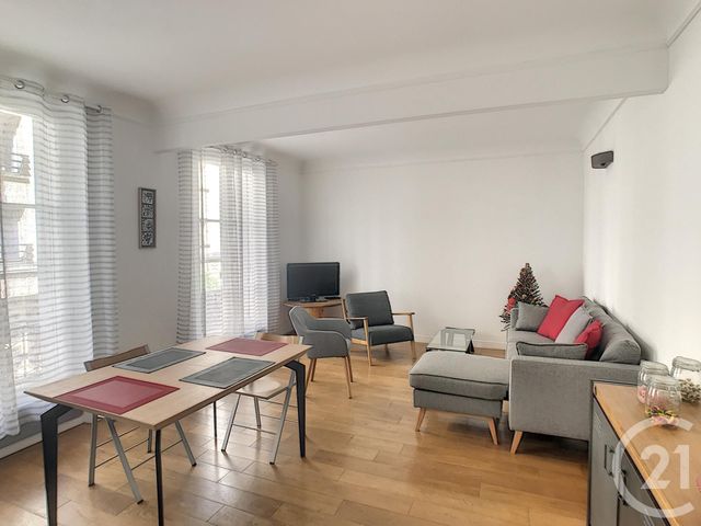 Appartement F3 à louer PARIS