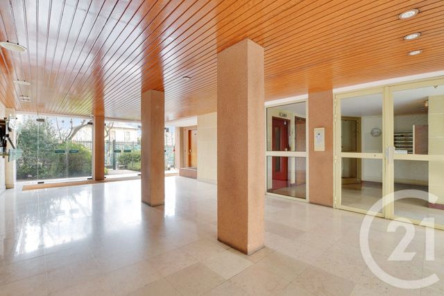 Appartement F4 à vendre - 4 pièces - 75,30 m2 - Paris - 75020 - ILE-DE-FRANCE