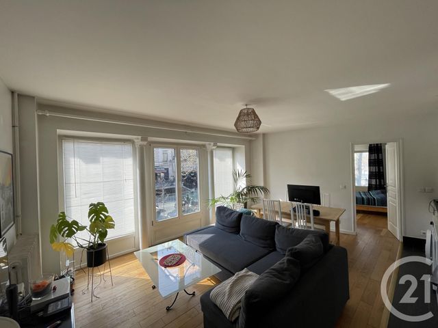 Appartement F3 à louer PARIS