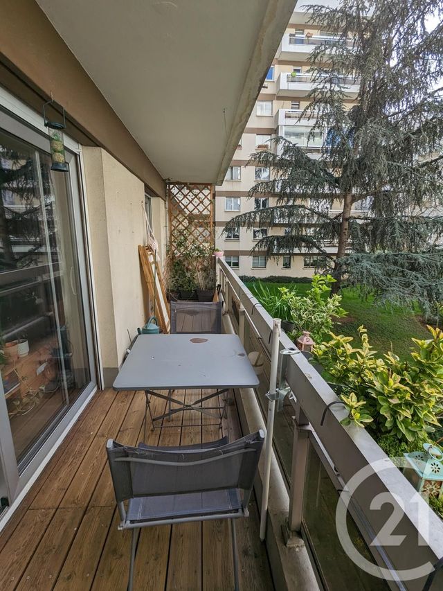 Appartement T2 &agrave; louer - 2 pi&egrave;ces - 46 m2 - Paris - 75011 - ILE-DE-FRANCE