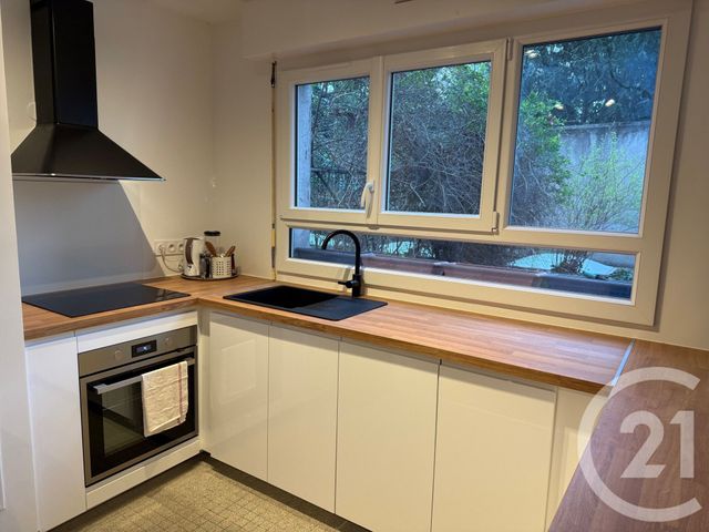 Appartement T2 &agrave; louer - 2 pi&egrave;ces - 42,45 m2 - Paris - 75013 - ILE-DE-FRANCE