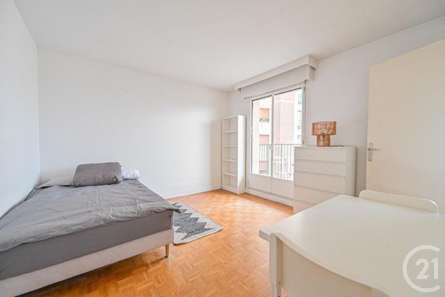 Appartement Studio à louer PARIS