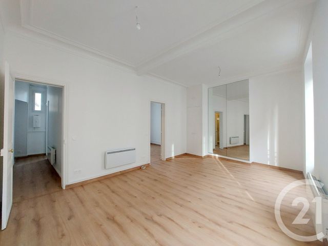 Appartement T2 &agrave; louer - 2 pi&egrave;ces - 51,74 m2 - Paris - 75013 - ILE-DE-FRANCE