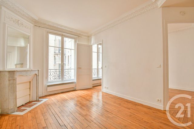 Appartement T2 &agrave; louer - 2 pi&egrave;ces - 34,08 m2 - Paris - 75013 - ILE-DE-FRANCE