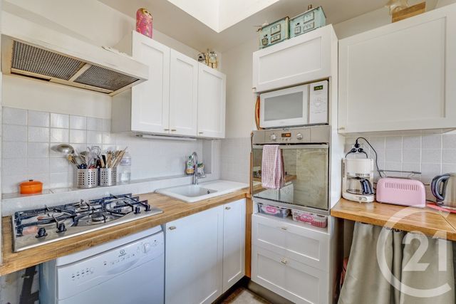 Appartement F4 &agrave; vendre - 4 pi&egrave;ces - 72,77 m2 - Paris - 75018 - ILE-DE-FRANCE