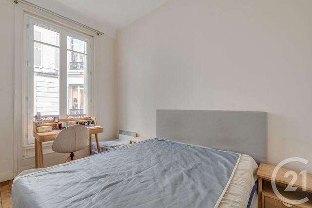 Appartement F2 &agrave; vendre - 2 pi&egrave;ces - 40 m2 - Paris - 75009 - ILE-DE-FRANCE