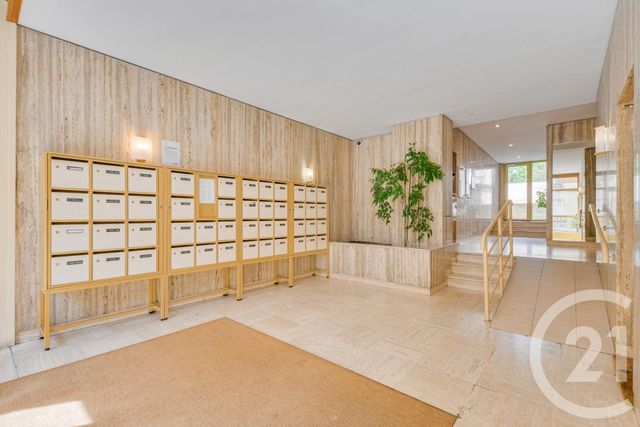 Appartement F3 &agrave; vendre - 3 pi&egrave;ces - 76,02 m2 - Paris - 75020 - ILE-DE-FRANCE
