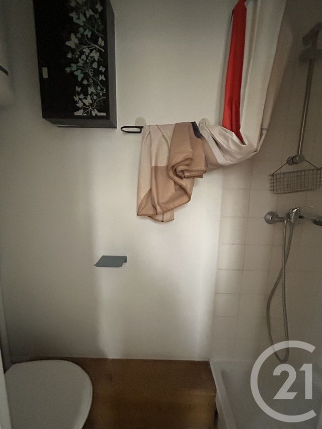 Appartement Studette &agrave; louer - 1 pi&egrave;ce - 10,26 m2 - Paris - 75010 - ILE-DE-FRANCE