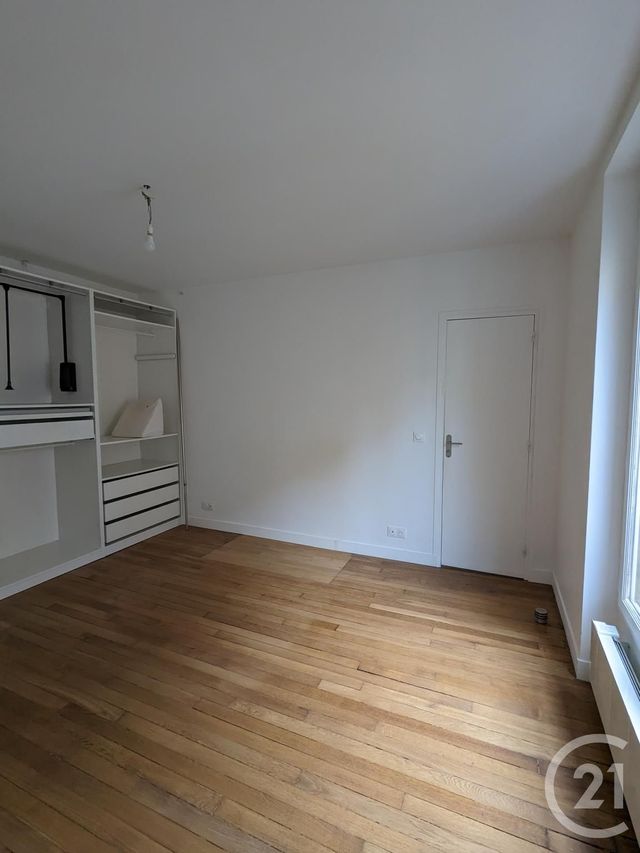 Appartement T3 &agrave; louer - 3 pi&egrave;ces - 68,53 m2 - Paris - 75012 - ILE-DE-FRANCE