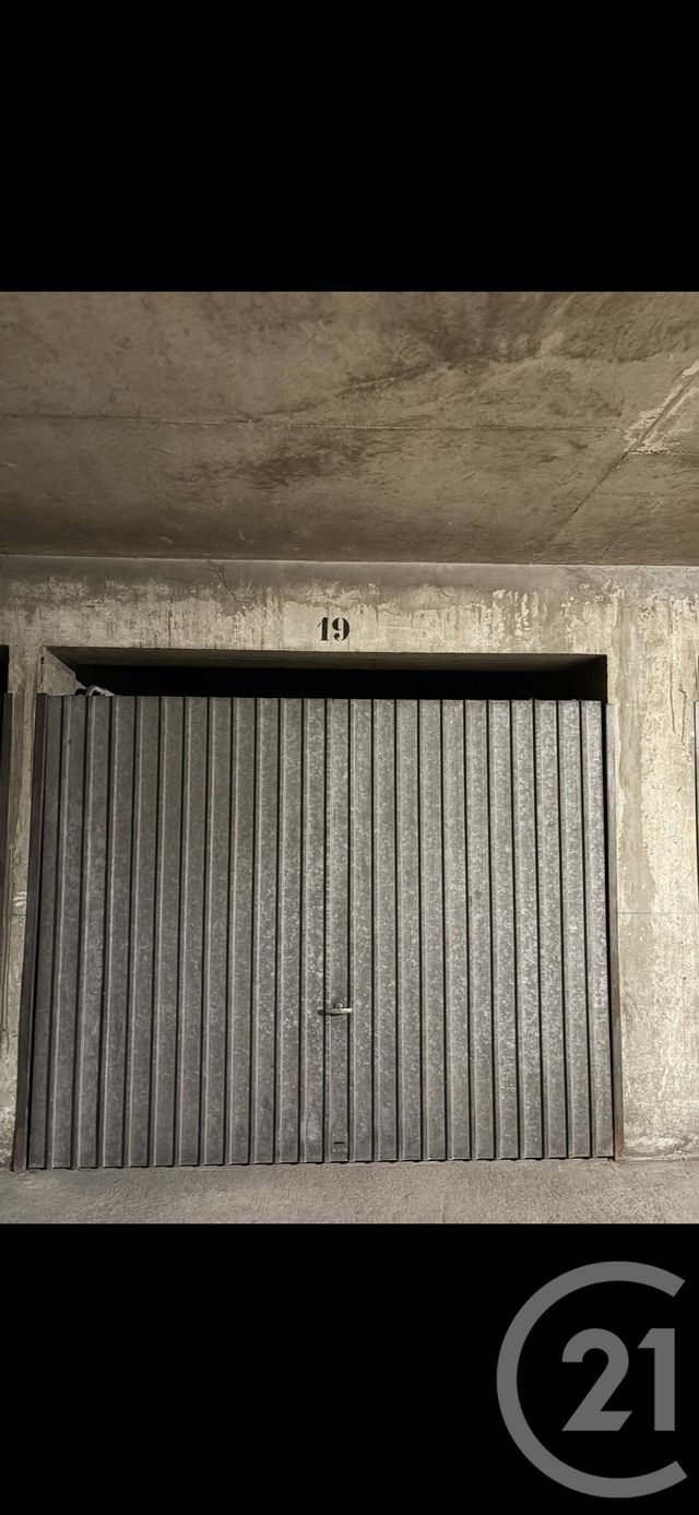 parking - PARIS - 75020