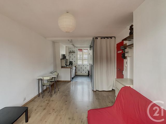 Appartement Studio à louer PARIS