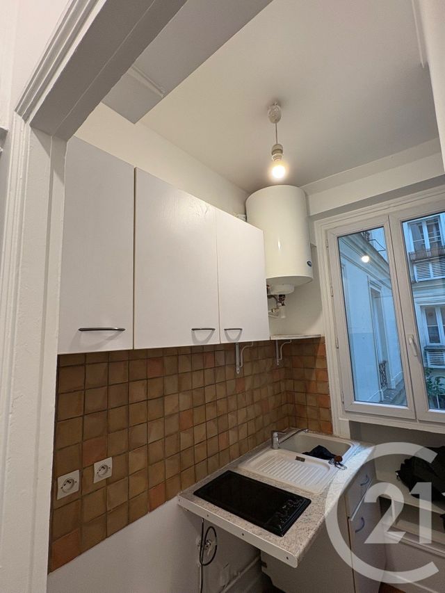 Appartement F2 &agrave; louer - 2 pi&egrave;ces - 29,82 m2 - Paris - 75010 - ILE-DE-FRANCE