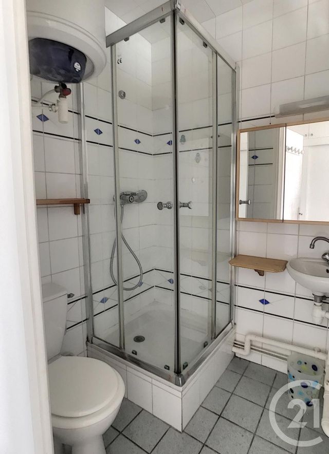 Appartement Studio &agrave; louer - 1 pi&egrave;ce - 15,59 m2 - Paris - 75011 - ILE-DE-FRANCE