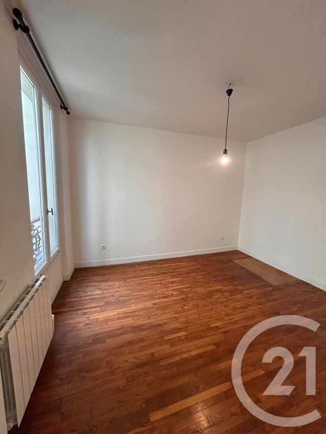Appartement T2 &agrave; louer - 2 pi&egrave;ces - 32,59 m2 - Paris - 75019 - ILE-DE-FRANCE