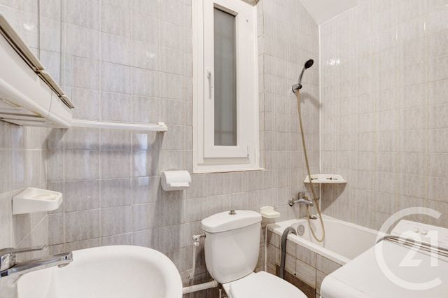 Appartement F2 &agrave; vendre - 2 pi&egrave;ces - 39 m2 - Paris - 75010 - ILE-DE-FRANCE
