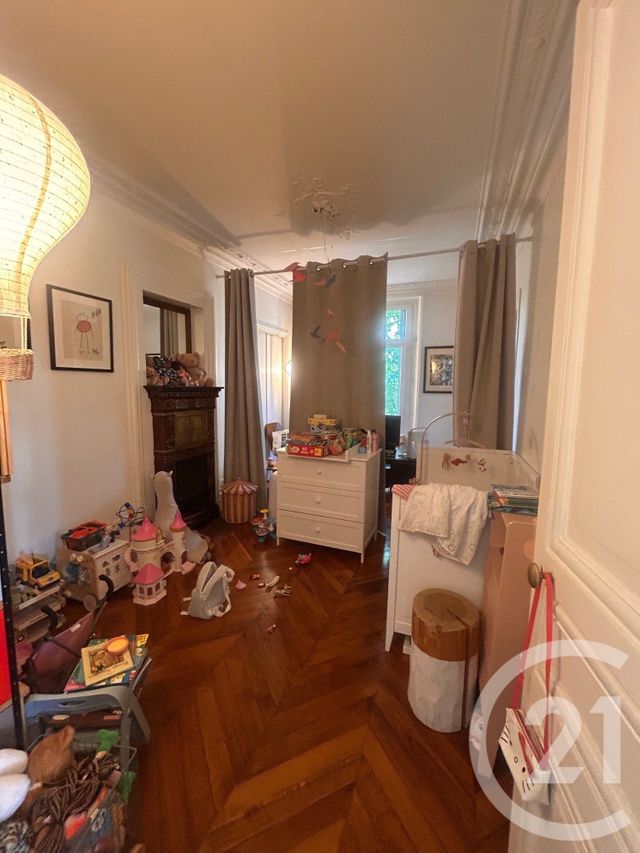 Appartement F3 &agrave; louer - 3 pi&egrave;ces - 71,64 m2 - Paris - 75010 - ILE-DE-FRANCE