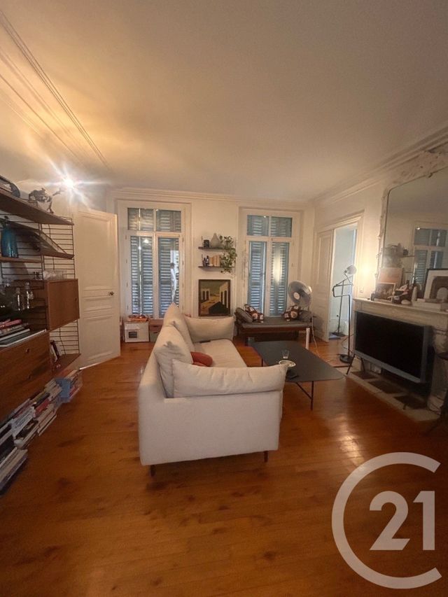 Appartement F3 &agrave; louer - 3 pi&egrave;ces - 71,64 m2 - Paris - 75010 - ILE-DE-FRANCE