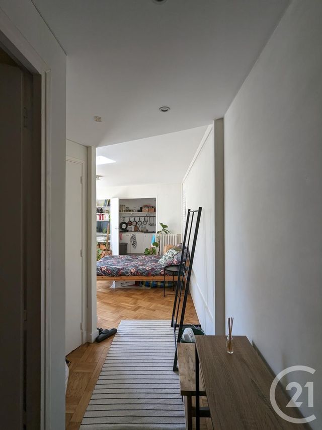 Appartement F1 &agrave; louer - 1 pi&egrave;ce - 31,50 m2 - Paris - 75019 - ILE-DE-FRANCE