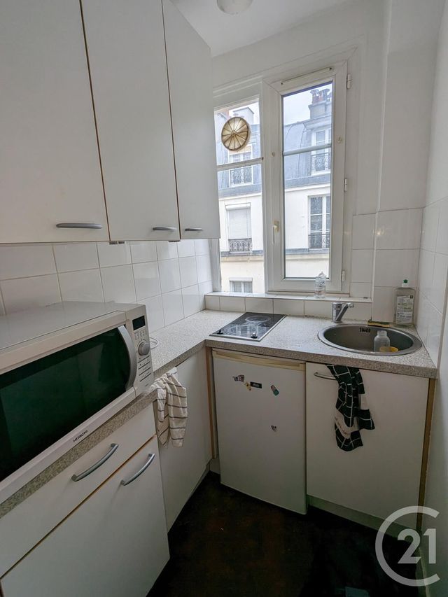Appartement Studio &agrave; louer - 1 pi&egrave;ce - 23,94 m2 - Paris - 75010 - ILE-DE-FRANCE