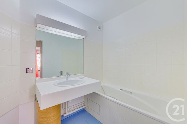 Appartement F3 &agrave; vendre - 3 pi&egrave;ces - 71,67 m2 - Paris - 75010 - ILE-DE-FRANCE