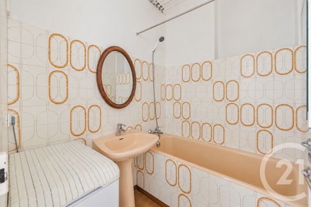 Appartement &agrave; vendre - 3 pi&egrave;ces - 55,13 m2 - Paris - 75015 - ILE-DE-FRANCE