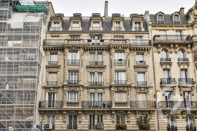  - PARIS - 