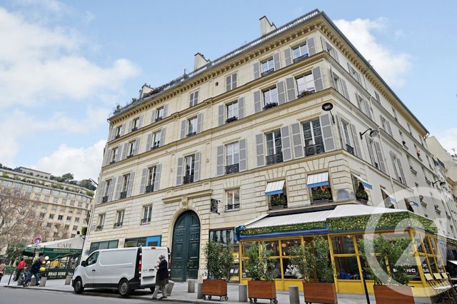  - PARIS - 