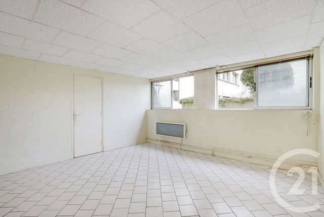 Appartement F1 à vendre - 1 pièce - 25,70 m2 - Paris - 75015 - ILE-DE-FRANCE