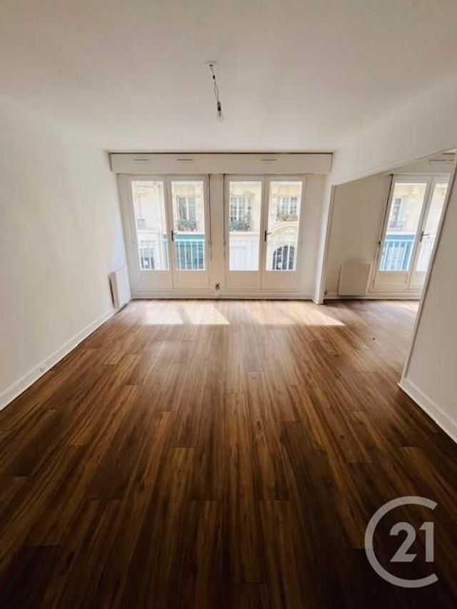 Appartement F3 à louer - 3 pièces - 60,15 m2 - Paris - 75015 - ILE-DE-FRANCE
