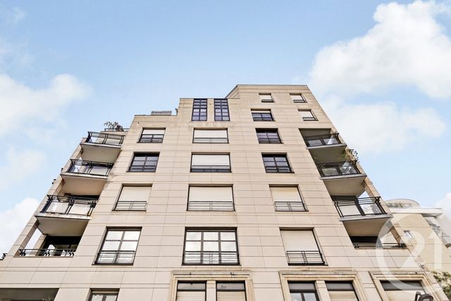 Afficher la photo en grand Appartement F1 à vendre - 1 pièce - 26,45 m2 - Paris - 75015 - ILE-DE-FRANCE