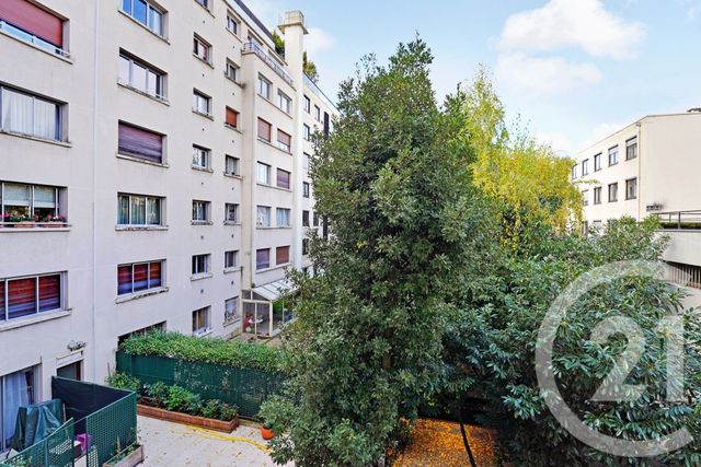 Afficher la photo en grand Appartement Chambre à vendre - 1 pièce - 10,17 m2 - Neuilly Sur Seine - 92 - ILE-DE-FRANCE