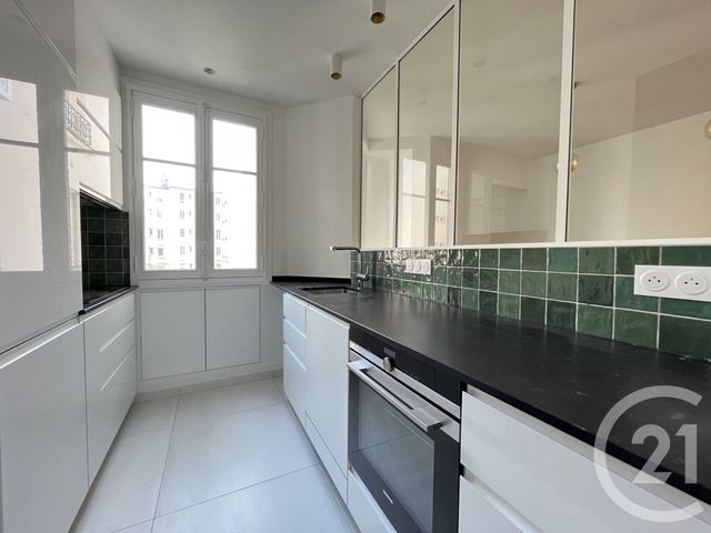 Appartement F4 à louer - 4 pièces - 70,70 m2 - Paris - 75015 - ILE-DE-FRANCE