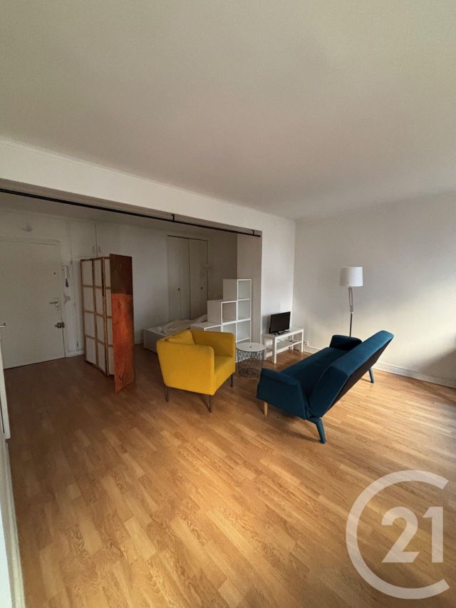 Appartement F1 à louer PARIS