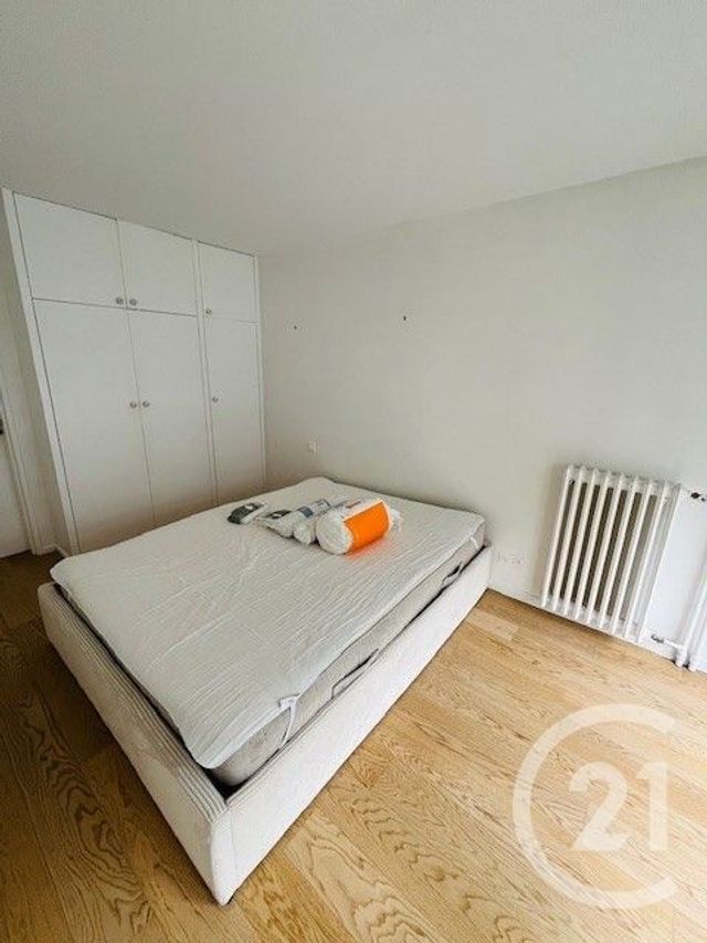 Appartement F2 à louer - 2 pièces - 46,40 m2 - Boulogne Billancourt - 92 - ILE-DE-FRANCE