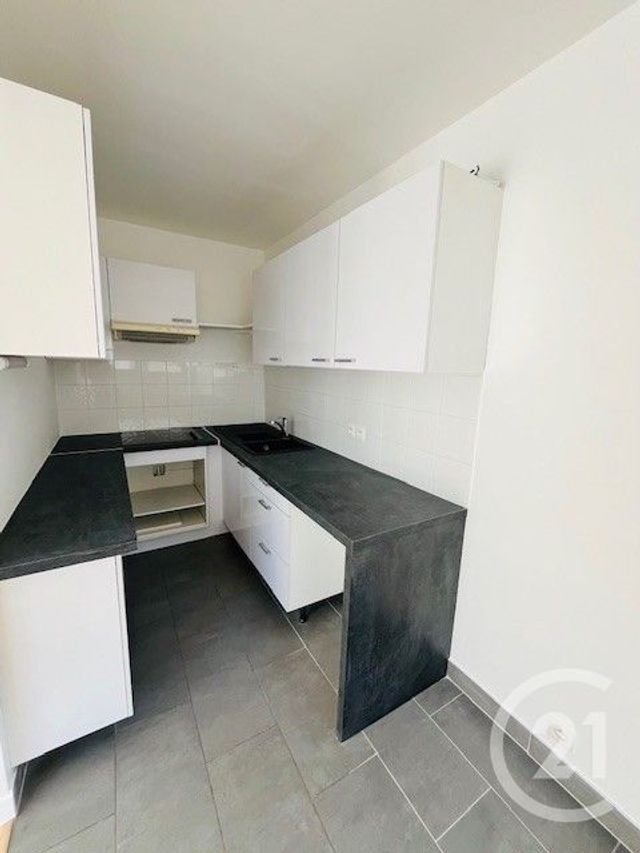 Appartement F2 &agrave; louer - 2 pi&egrave;ces - 48,23 m2 - Paris - 75015 - ILE-DE-FRANCE