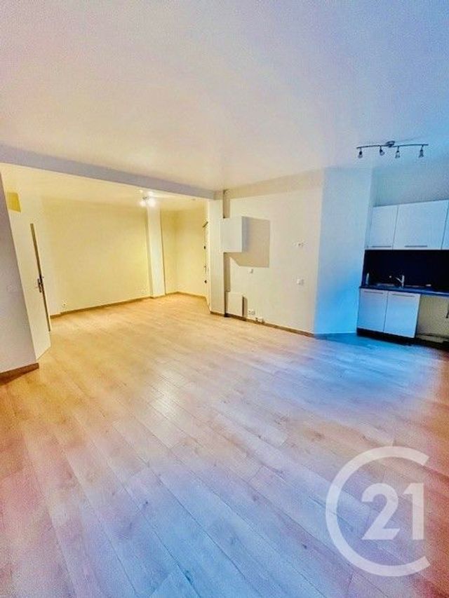 Appartement F1 &agrave; louer - 1 pi&egrave;ce - 37,30 m2 - Paris - 75015 - ILE-DE-FRANCE