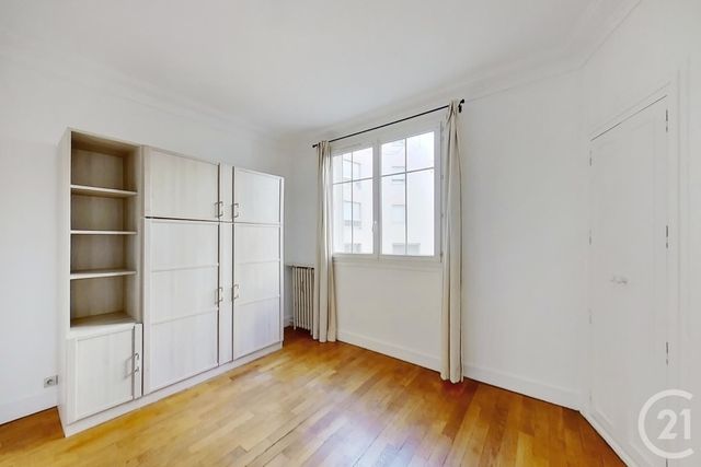 Appartement F3 &agrave; louer - 3 pi&egrave;ces - 60 m2 - Paris - 75015 - ILE-DE-FRANCE