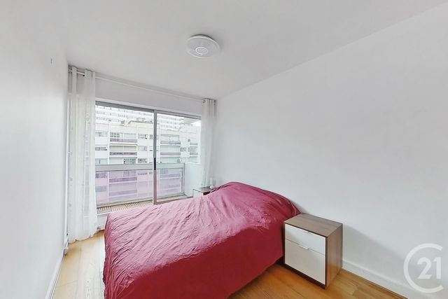 Appartement &agrave; louer - 4 pi&egrave;ces - 100,59 m2 - Paris - 75015 - ILE-DE-FRANCE