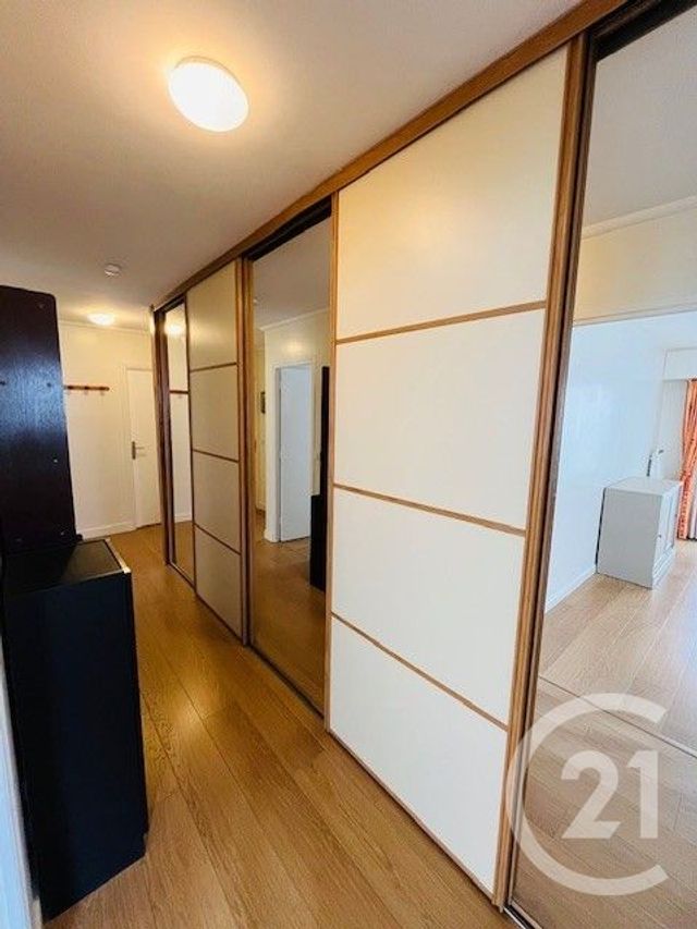 Appartement F3 &agrave; louer - 3 pi&egrave;ces - 64,57 m2 - Paris - 75015 - ILE-DE-FRANCE