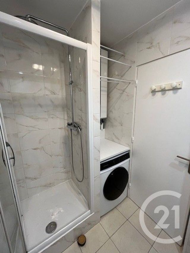 Appartement F3 &agrave; louer - 3 pi&egrave;ces - 64,57 m2 - Paris - 75015 - ILE-DE-FRANCE