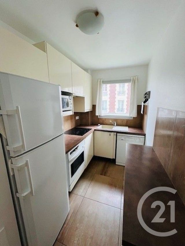 Appartement F3 &agrave; louer - 3 pi&egrave;ces - 64,57 m2 - Paris - 75015 - ILE-DE-FRANCE