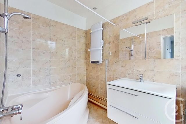 Appartement F2 &agrave; louer - 2 pi&egrave;ces - 57,49 m2 - Paris - 75015 - ILE-DE-FRANCE