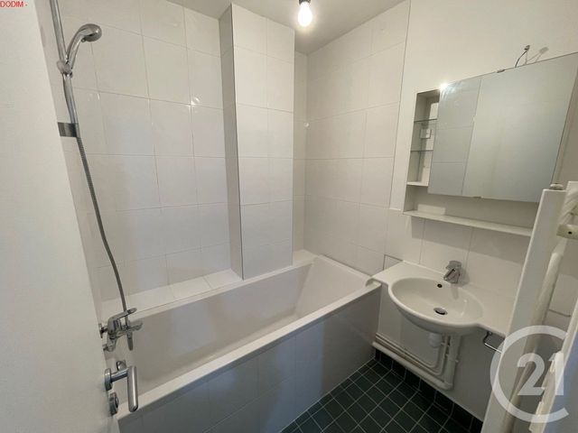 Appartement &agrave; louer - 3 pi&egrave;ces - 49,08 m2 - Paris - 75014 - ILE-DE-FRANCE