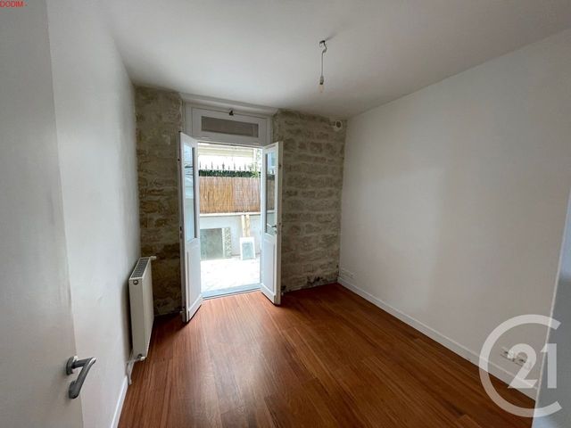 Appartement &agrave; louer - 3 pi&egrave;ces - 49,08 m2 - Paris - 75014 - ILE-DE-FRANCE