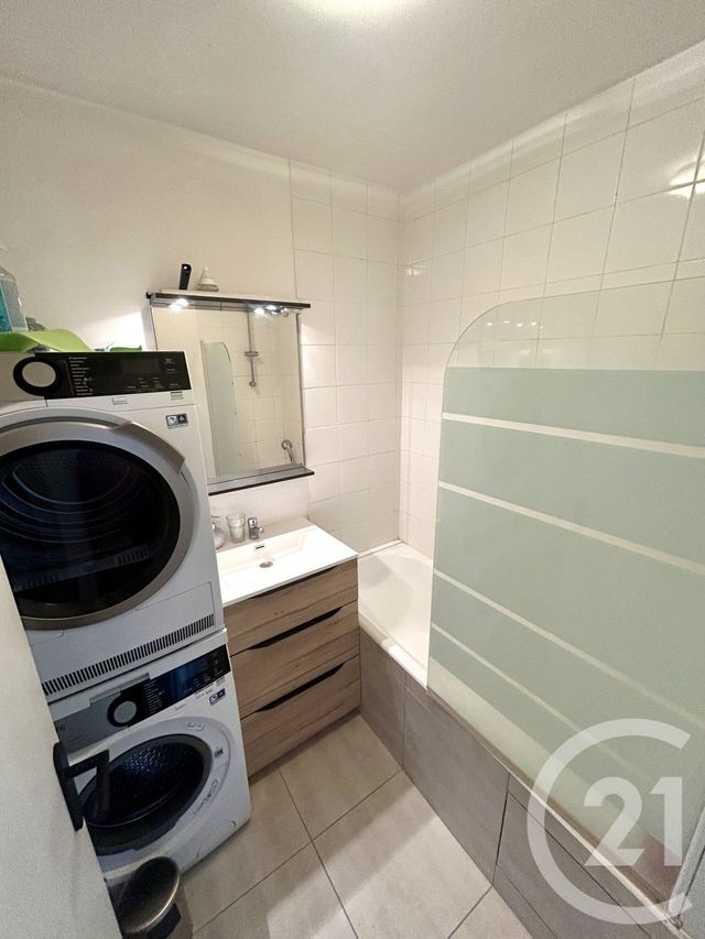 Appartement F2 &agrave; louer - 2 pi&egrave;ces - 43,70 m2 - Paris - 75015 - ILE-DE-FRANCE