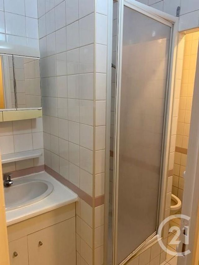 Appartement Studio &agrave; louer - 1 pi&egrave;ce - 26 m2 - Paris - 75015 - ILE-DE-FRANCE