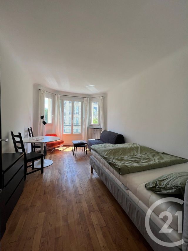 Appartement F1 à louer PARIS
