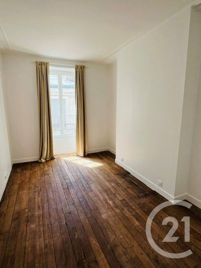 Appartement F3 &agrave; louer - 3 pi&egrave;ces - 52,30 m2 - Paris - 75015 - ILE-DE-FRANCE