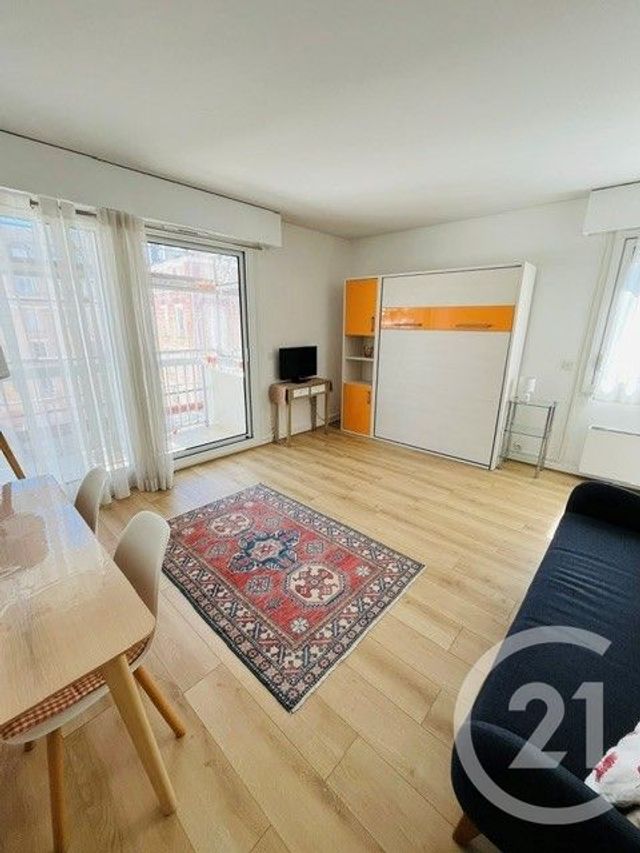 Appartement F1 à louer PARIS